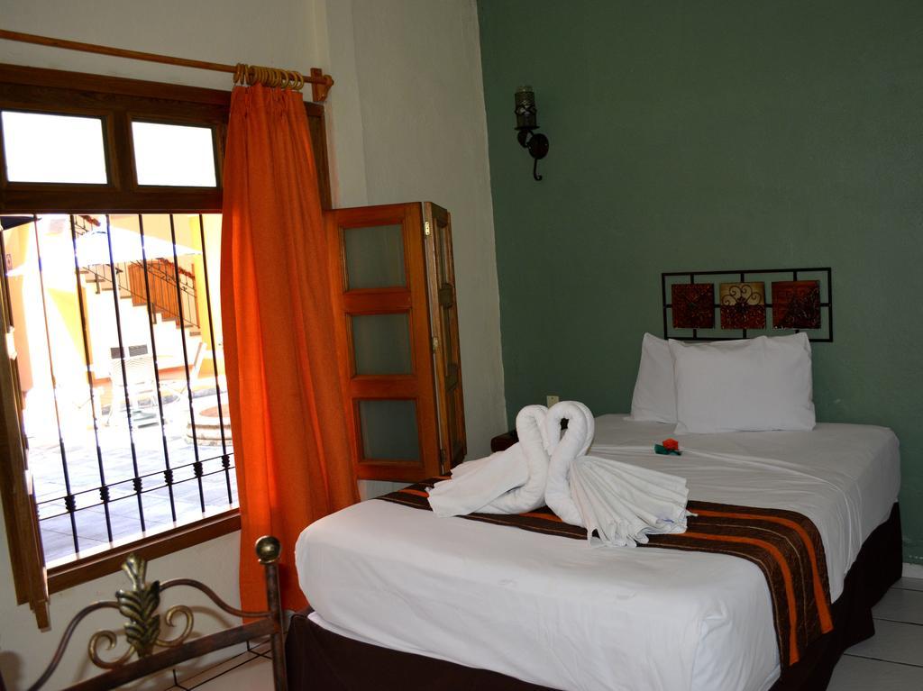 Hotel Aldama Колима Номер фото